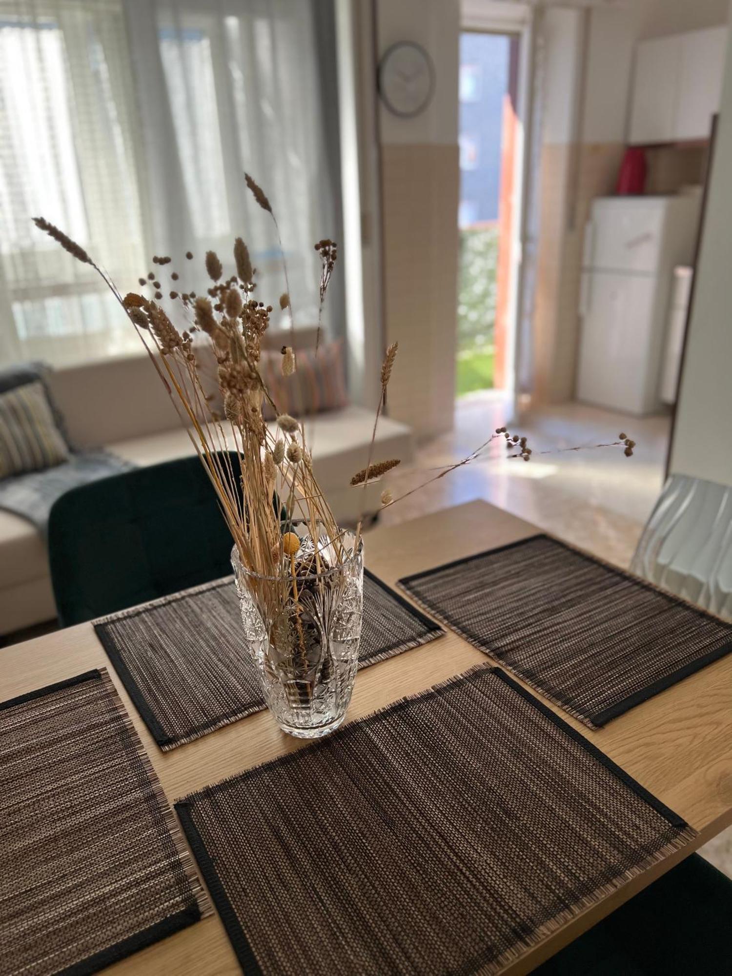 Ferienwohnung Ultimo Piano Con Parcheggio Triest Exterior foto